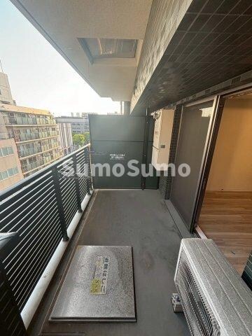 物件内観写真10　(バルコニーがあります)