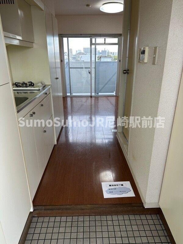 物件内観写真3　(玄関です)