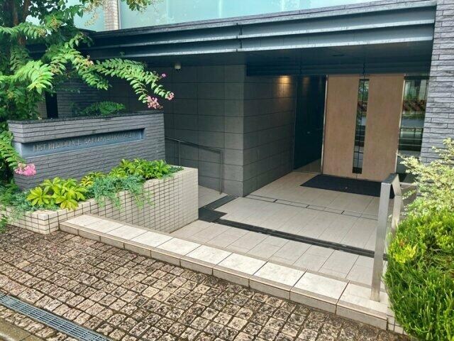 物件外観写真2　( )