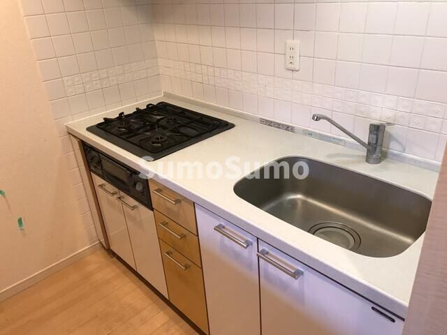 物件内観写真5　(使いやすいキッチンです)