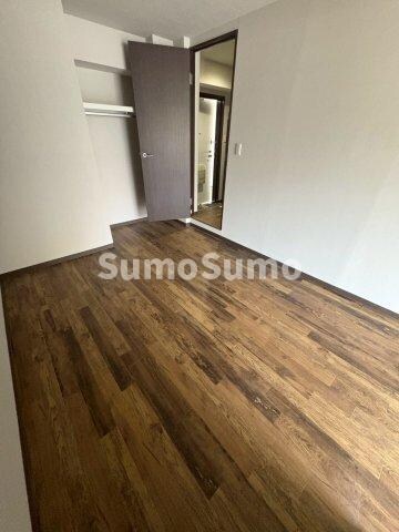 物件内観写真5　(落ち着いて過ごせるお部屋なので、寝室にいかがでしょうか)