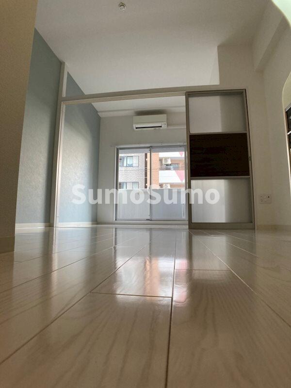 物件内観写真9　(リビングです)