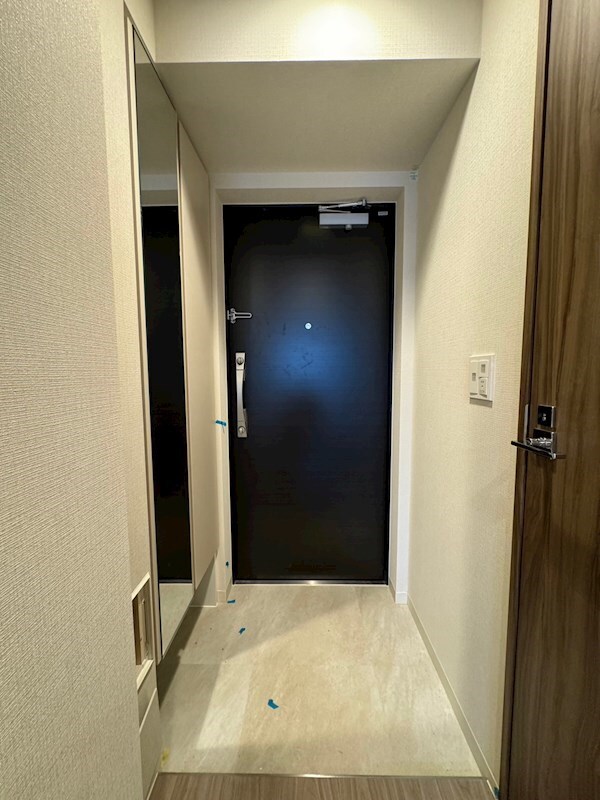 物件内観写真4　(玄関です)