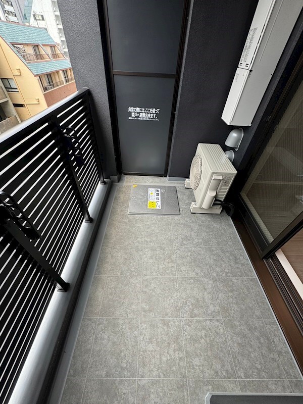 物件内観写真9　(陽当たり良好なバルコニーです)