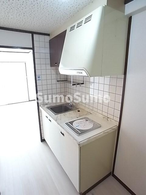 物件内観写真5　(キッチンでお料理をお楽しみください)