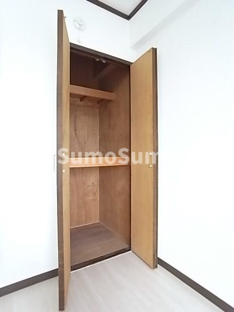 物件内観写真12　(こまごまとしたものを収納できそうですね)