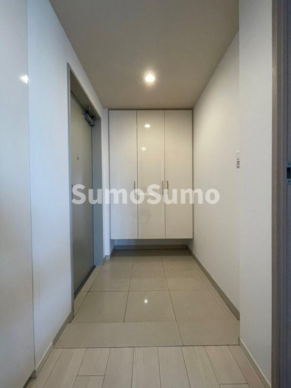 物件内観写真4　(玄関です)