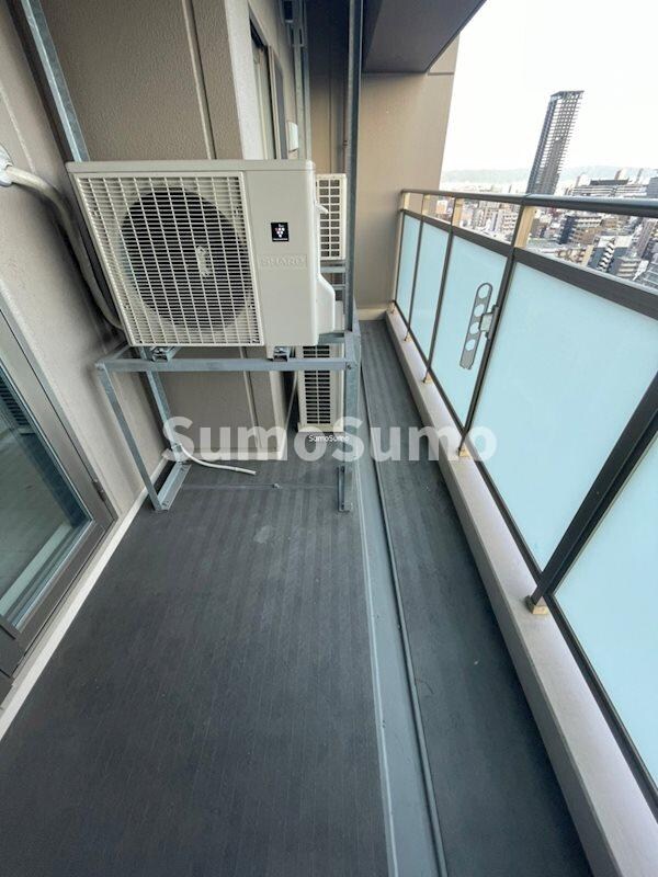 物件内観写真9　(広々としたバルコニーです)