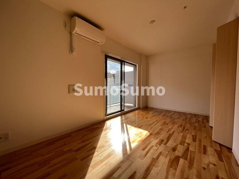 物件内観写真8　(使いやすい居間です)