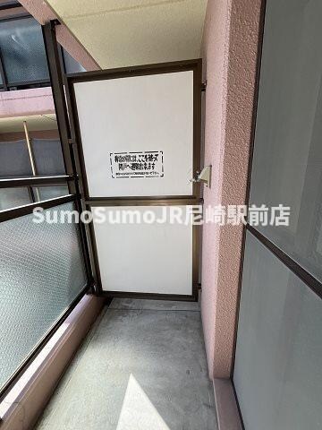 物件内観写真22　(落ち着いた時間を過ごせるバルコニーです)