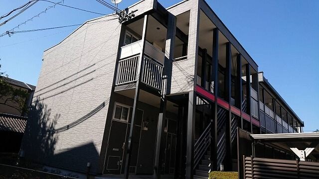 物件外観写真5　(きれいな外観です)