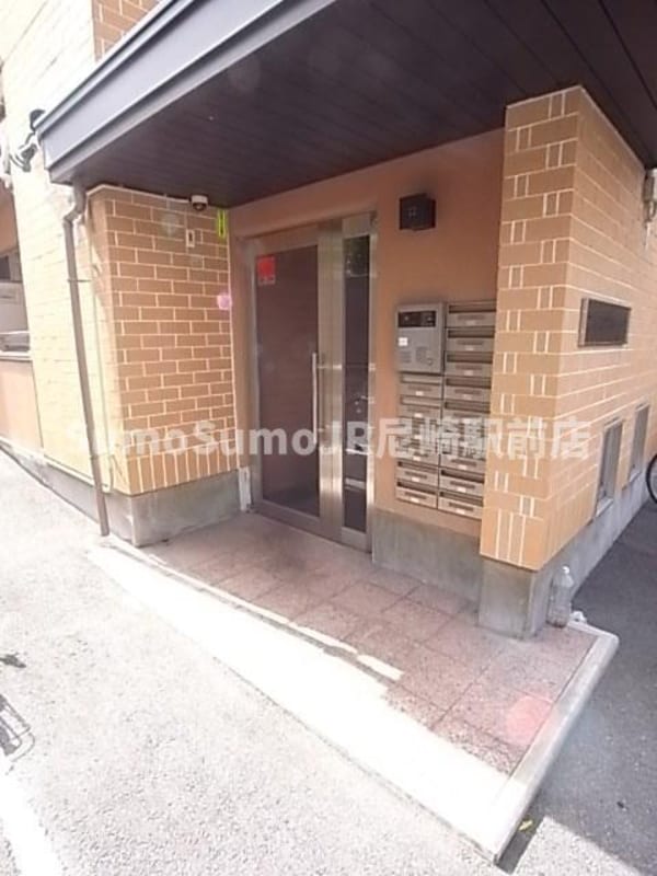 外観(落ち着いた雰囲気の外観です)