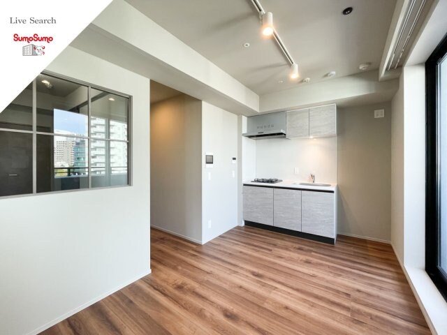 物件内観写真5　(コンパクトなキッチンで掃除もラクラク)