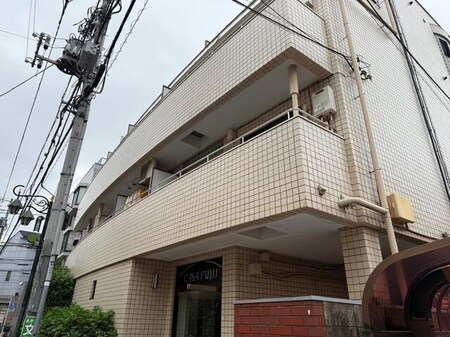 カーサフジイ外観写真