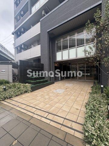 物件外観写真2　(建物の内部です)