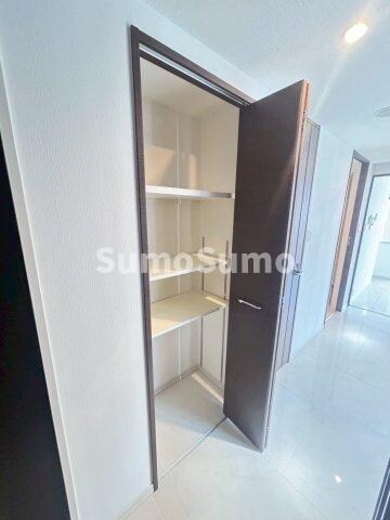 物件内観写真5　(十分な収納スペースがあります)