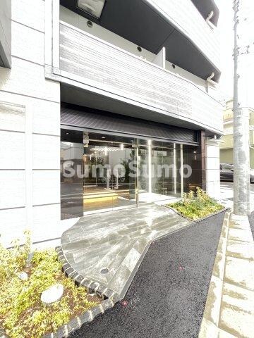 物件外観写真3　(建物の内部です)