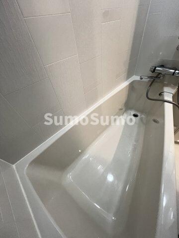 物件内観写真13　(日々の疲れを癒すお風呂付です)