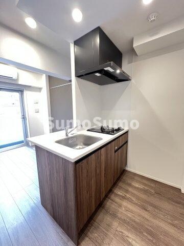 物件内観写真17　(コンパクトなキッチンで掃除もラクラク)