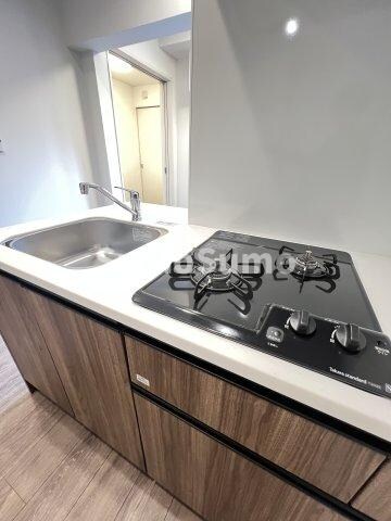 物件内観写真18　(コンパクトなキッチンで掃除もラクラク)