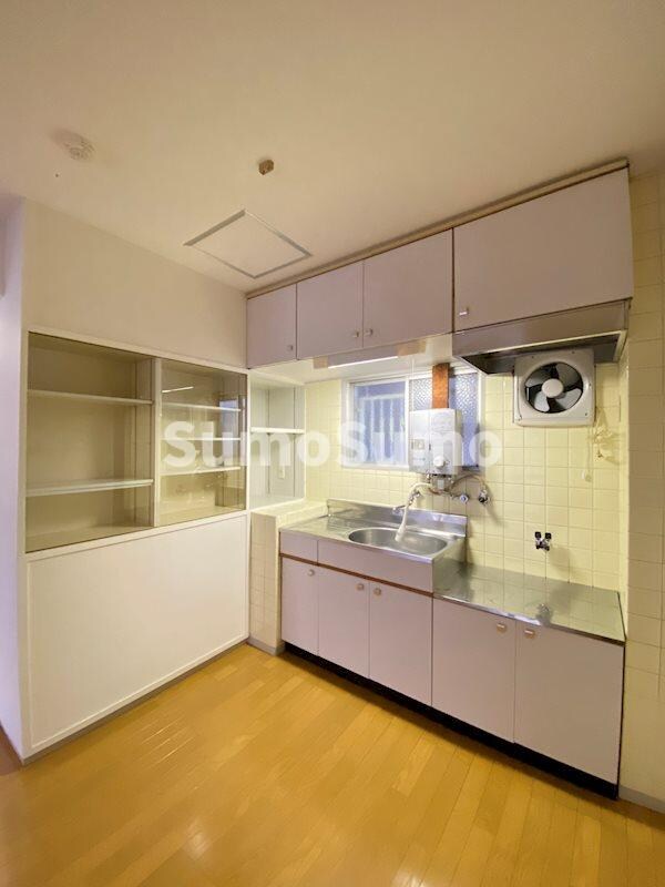 物件内観写真4　(キッチンでお料理をお楽しみください)