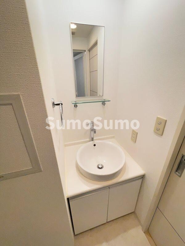 物件内観写真11　(脱衣スペースもあります)