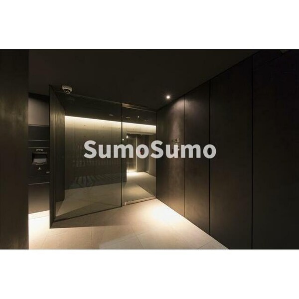 エントランス(建物の内部です)