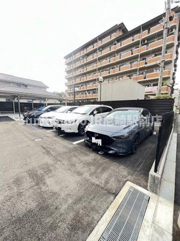 駐車場(駐車場があります)