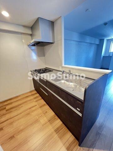 物件内観写真8　(使いやすいキッチンです)