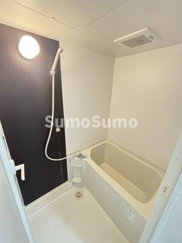 物件内観写真9　(お風呂です)