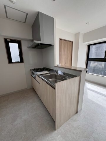 物件内観写真6　(キッチンでお料理をお楽しみください)