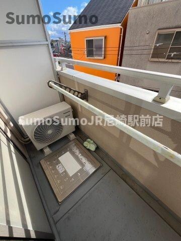 物件内観写真5　(バルコニーがあります)