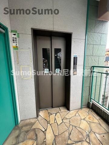 物件内観写真18　(外観もきれいです)