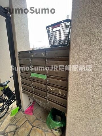 物件内観写真21　(外観もきれいです)