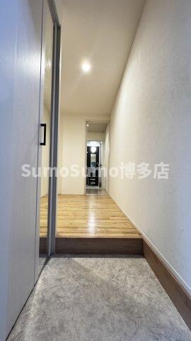 物件内観写真5　(玄関です)
