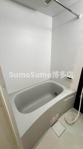 物件内観写真23　(落ち着いた空間のお風呂です)