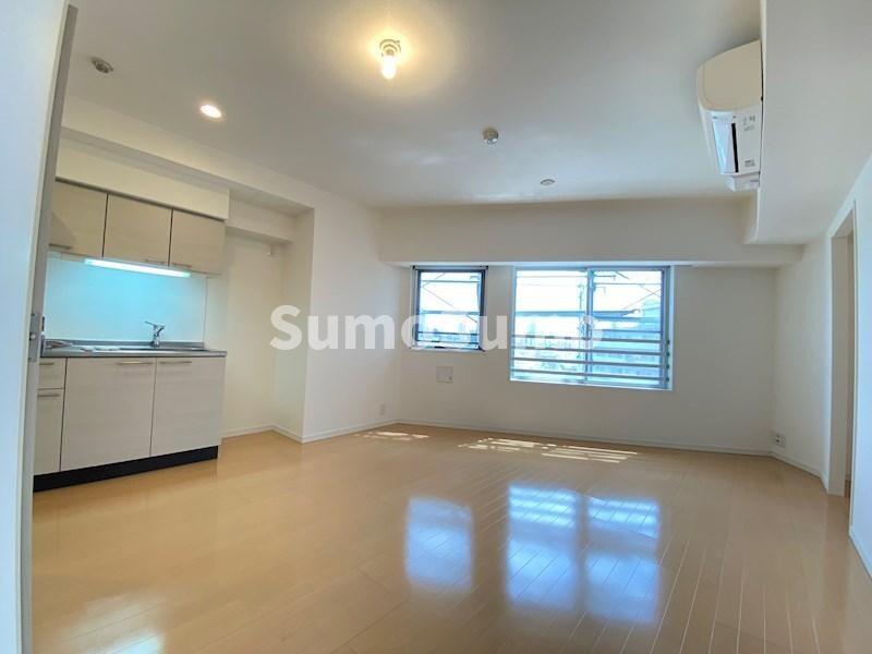 物件内観写真5　(居間です)