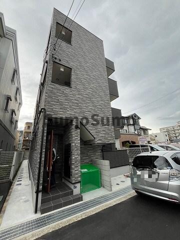 物件外観写真2　(建物外観を気になさる方へ、見た目の良い物件です)