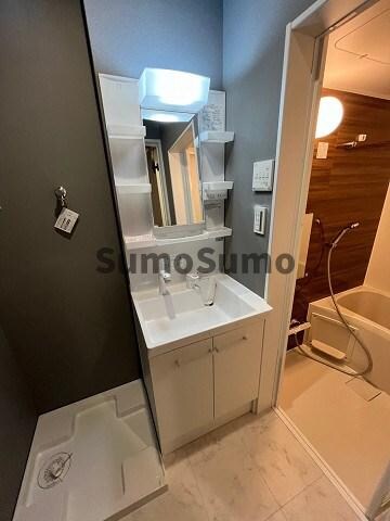 物件内観写真9　(脱衣スペースもあります)