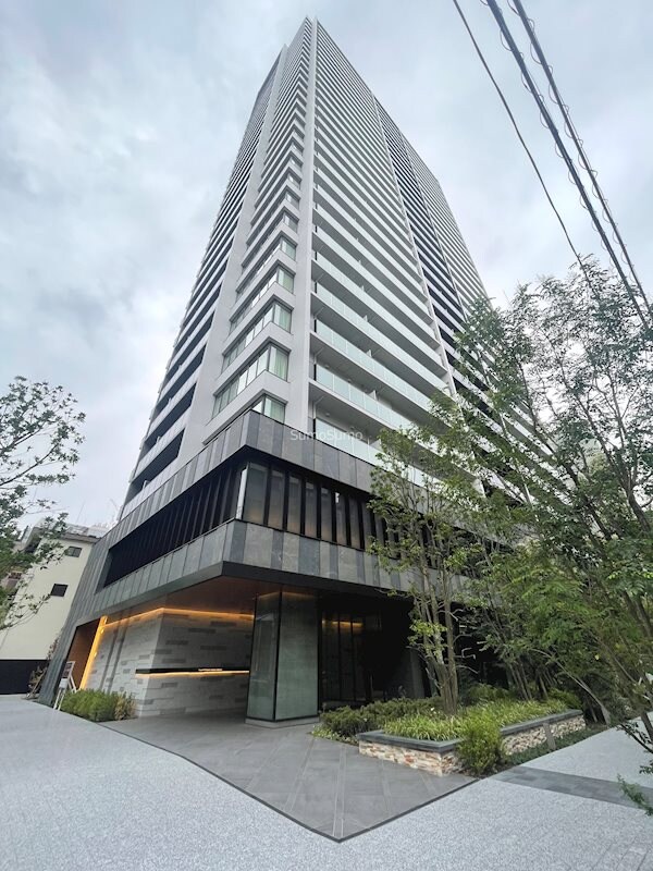 物件外観写真1　(おしゃれな外観です)