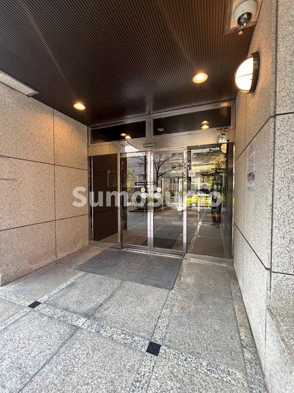 物件外観写真2　(毎日通るエントランスはこのようになっています)