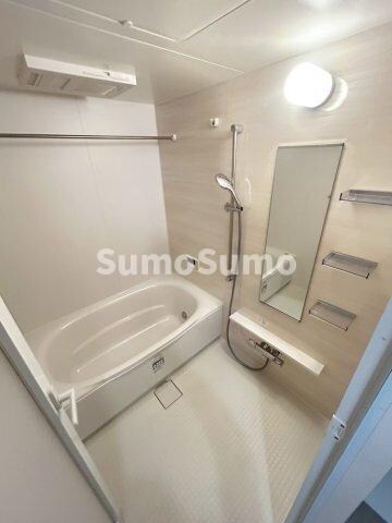 物件内観写真8　(ゆったり過ごせるお風呂です)