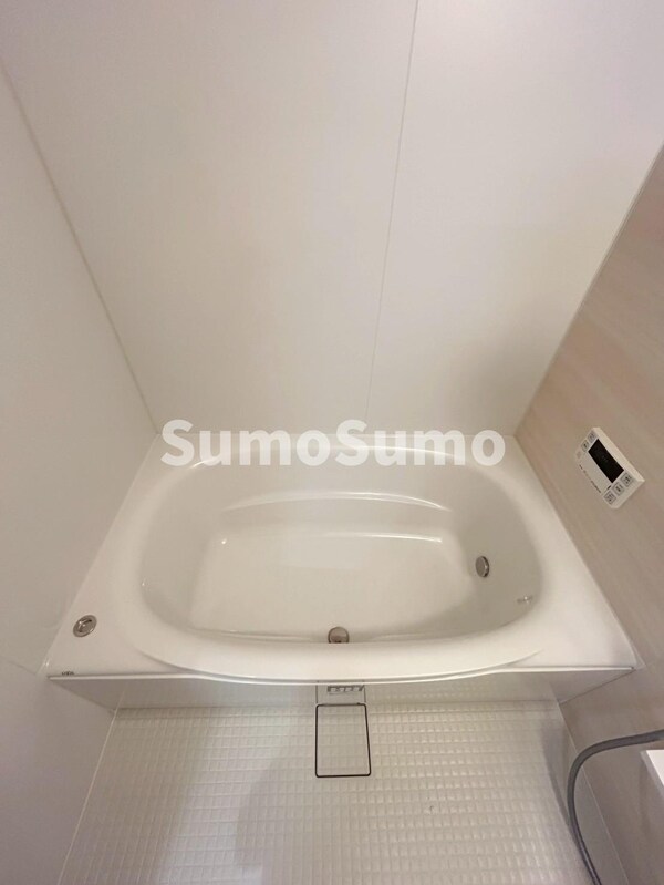 浴室(日々の疲れを癒すお風呂付です)