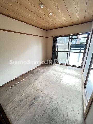 物件内観写真22　(ゆったり過ごせるリビングです)