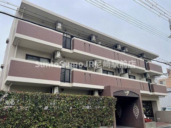 外観(外観は落ち着いています)