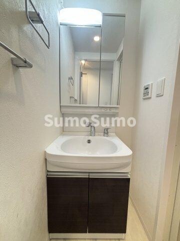 物件内観写真12　(洗面所です)