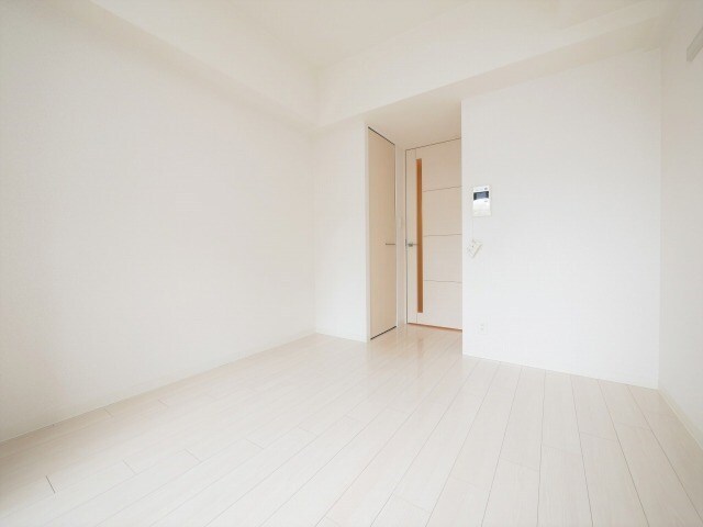 物件内観写真5　(ゆったり過ごせるリビングです)