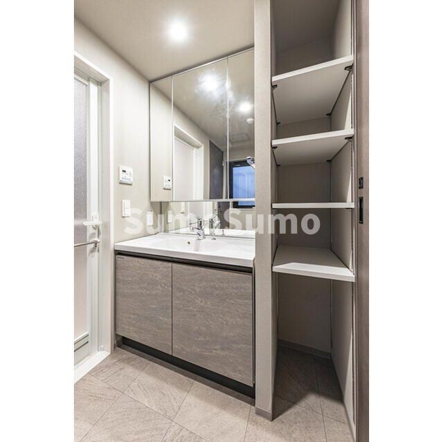 物件内観写真7　(洗面所です)