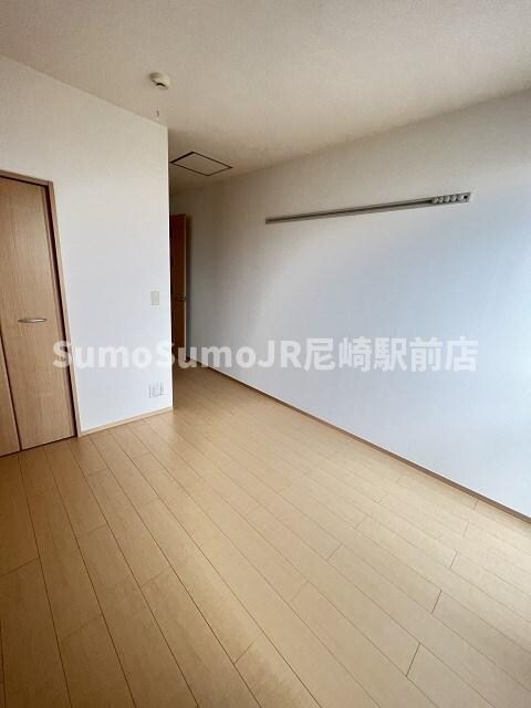 物件内観写真15　(落ち着いて過ごせるお部屋なので、寝室にいかがでしょうか)