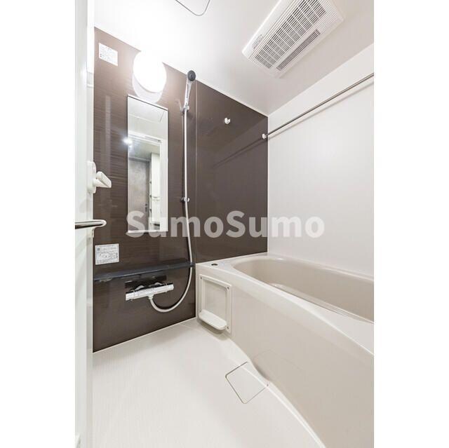 物件内観写真6　(コンパクトで使いやすいお風呂です)